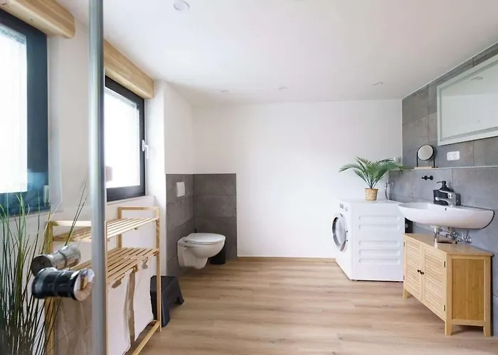 Ahorn, 1st Floor 度假居 *